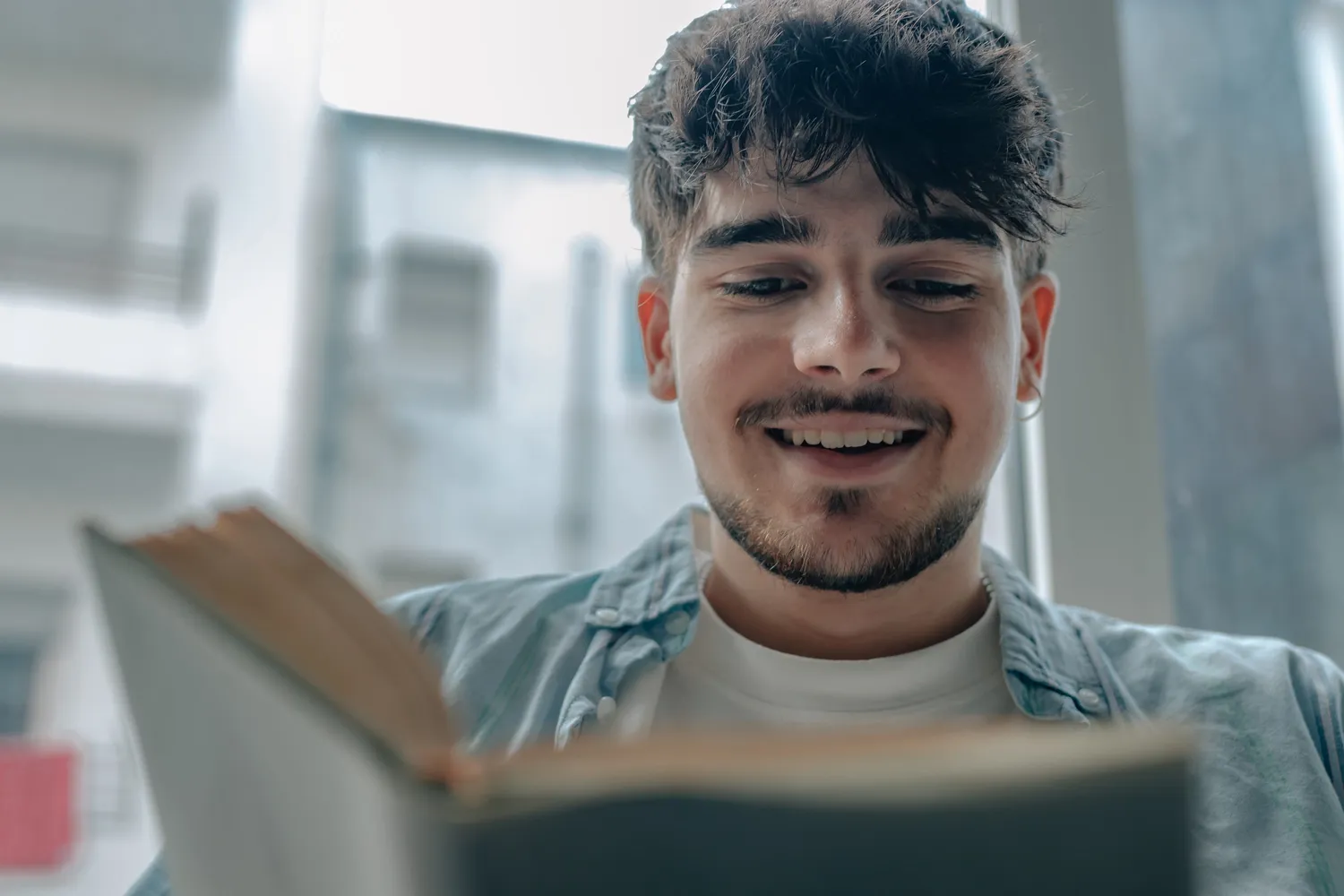 Da pressa à presença: saiba a importância de otimizar os seus momentos de leitura!